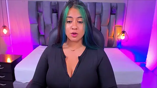 Snapshot of Xisu_ chatting on February 5, 11:44 am Xisu online show from February 5, 11:44 am