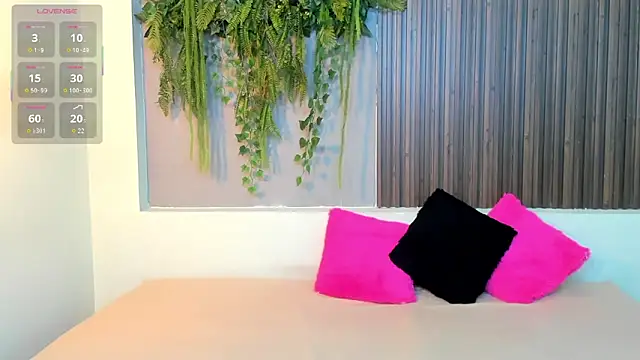 AmyBarton02 online show from September 18, 4:42 pm