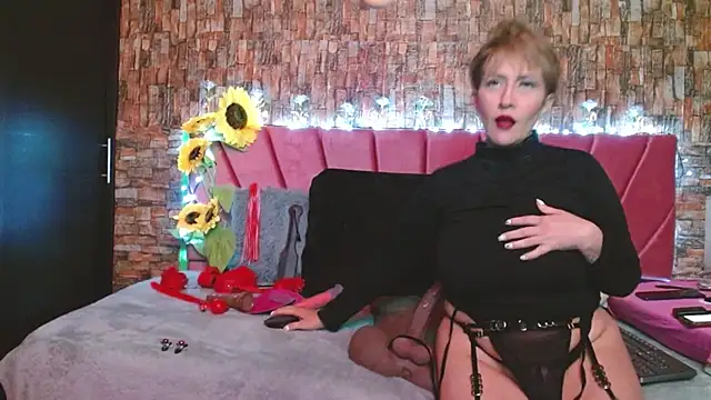 Isabelle Lov18 online show from December 31, 7:31 am