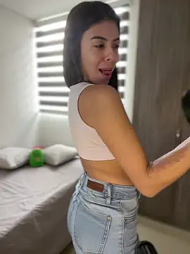 AmmyCollinsW online show from December 17, 7:48 pm