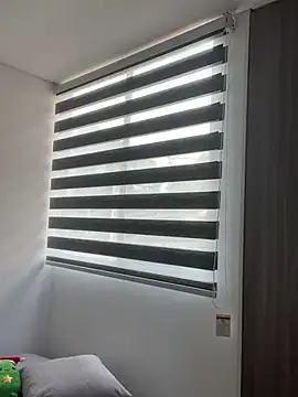 AmmyCollinsW online show from December 20, 7:17 pm