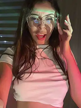 AmmyCollinsW online show from December 26, 11:35 pm