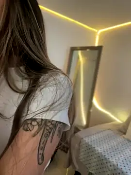 AmmyCollinsW online show from October 14, 8:31 pm