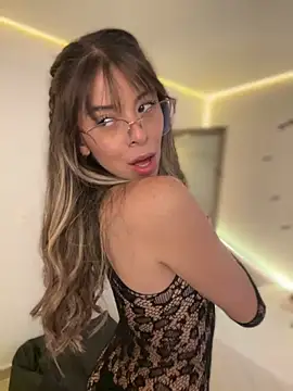 AmmyCollinsW online show from October 26, 10:25 pm