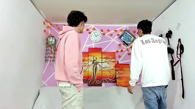 Fresahot2005 online show from February 13, 6:59 pm