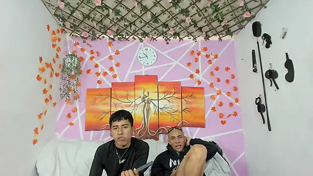 Fresahot2005 online show from March 11, 3:45 pm