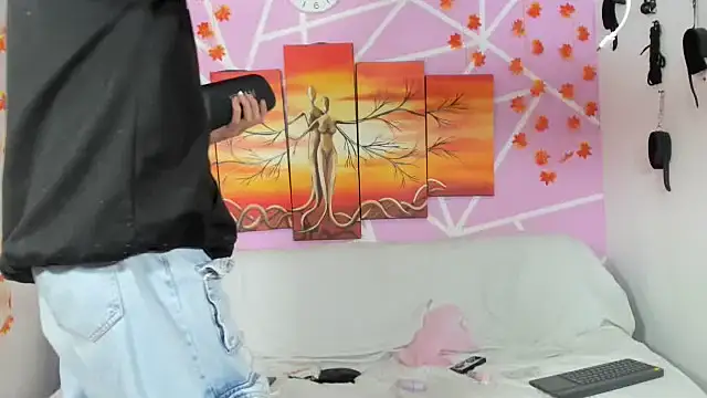 Fresahot2005 online show from March 22, 7:53 pm