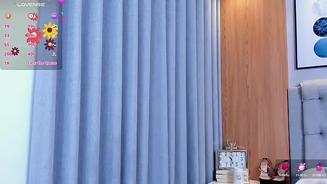 Snapshot of lennabell chatting on September 22, 4:09 pm lennabell online show from September 22, 4:09 pm