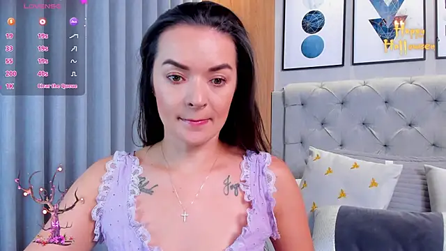 Snapshot of lennabell chatting on October 8, 4:26 pm lennabell online show from October 8, 4:26 pm