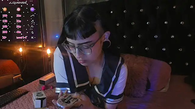 Cintya Kros online show from October 29, 7:15 pm