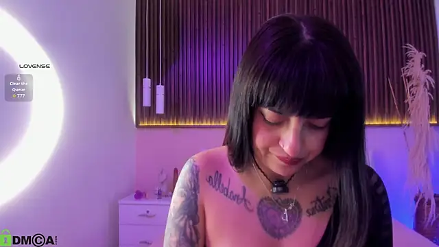 Liz grey  online show from June 10, 10:08 pm