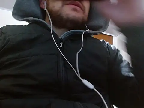 camiloking1720 online show from September 28, 7:47 am