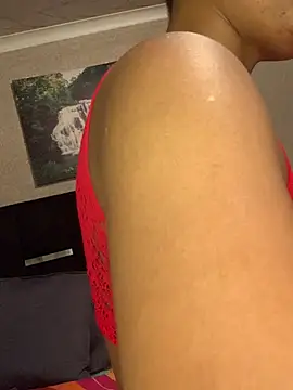 cardibabe online show from March 5, 9:15 pm