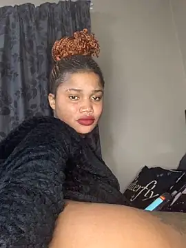 cardibabe online show from October 6, 10:18 pm