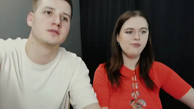 Pinku kitsune online show from February 9, 1:35 pm