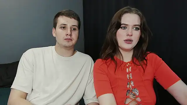 Pinku kitsune online show from March 9, 2:21 pm