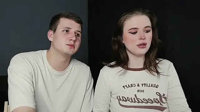 Pinku kitsune online show from March 12, 10:07 pm