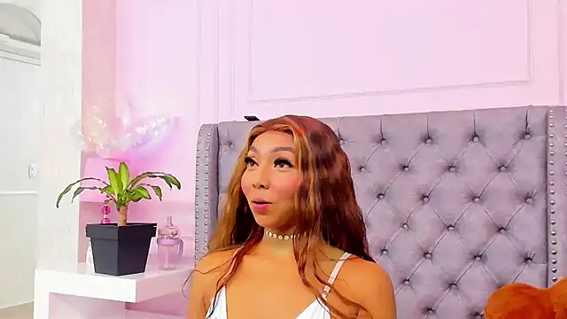 Snapshot of HaileeRoberts chatting on March 27, 12:16 pm HaileeRoberts online show from March 27, 12:16 pm