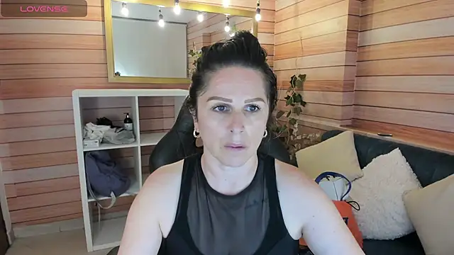 Snapshot of Victoria_collins_1 chatting on August 1, 9:30 am Victoria collins 1 online show from August 1, 9:30 am