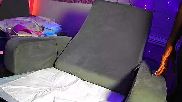 Snapshot of Tatithegoddess chatting on November 19, 3:06 am Tatithegoddess online show from November 19, 3:06 am