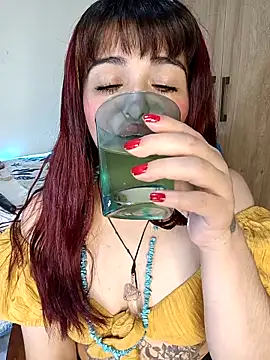 Winona-miu online show from April 24, 5:15 pm