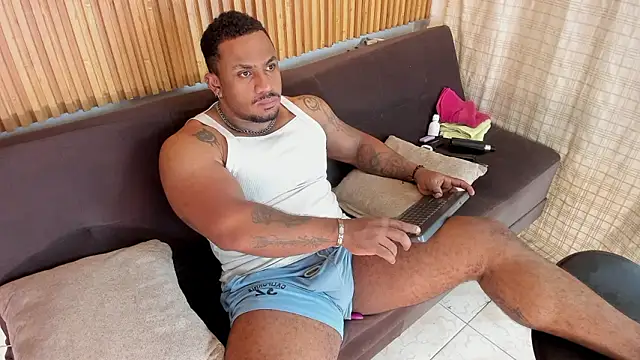 Snapshot of JhonBlacke chatting on February 24, 5:00 pm JhonBlacke online show from February 24, 5:00 pm