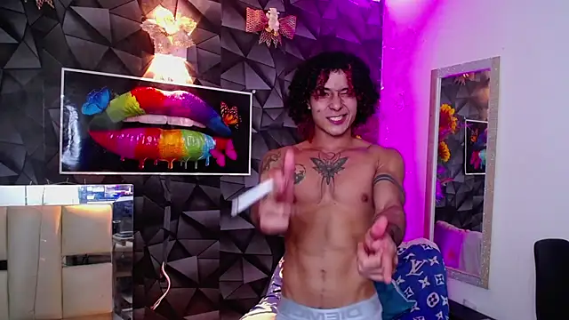 Snapshot of Demitryo chatting on January 9, 7:21 am Demitryo online show from January 9, 7:21 am