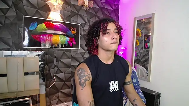 Snapshot of Demitryo chatting on January 10, 3:50 am Demitryo online show from January 10, 3:50 am