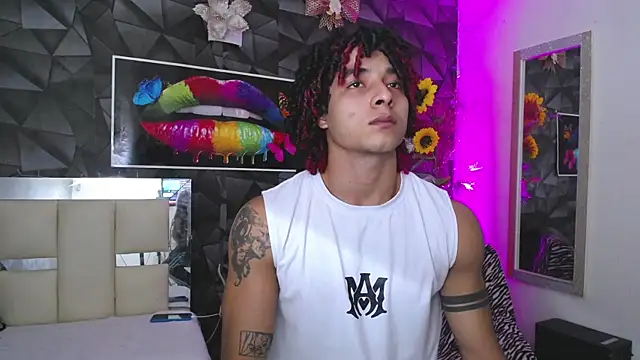 Snapshot of Demitryo chatting on January 13, 5:12 am Demitryo online show from January 13, 5:12 am