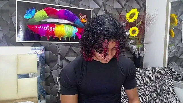 Snapshot of Demitryo chatting on January 19, 5:05 am Demitryo online show from January 19, 5:05 am