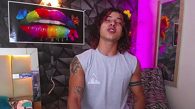 Snapshot of Demitryo chatting on February 2, 2:48 am Demitryo online show from February 2, 2:48 am