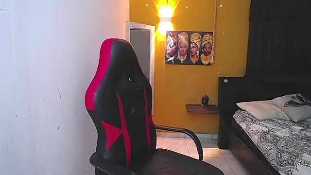 Snapshot of Demitryo chatting on February 10, 5:58 am Demitryo online show from February 10, 5:58 am