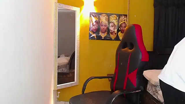 Snapshot of Demitryo chatting on February 15, 2:04 am Demitryo online show from February 15, 2:04 am