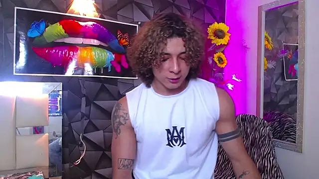 Snapshot of Demitryo chatting on March 2, 3:13 am Demitryo online show from March 2, 3:13 am