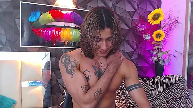 Snapshot of Demitryo chatting on March 12, 6:18 am Demitryo online show from March 12, 6:18 am