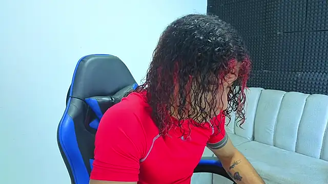 Snapshot of Demitryo chatting on September 16, 3:18 am Demitryo online show from September 16, 3:18 am