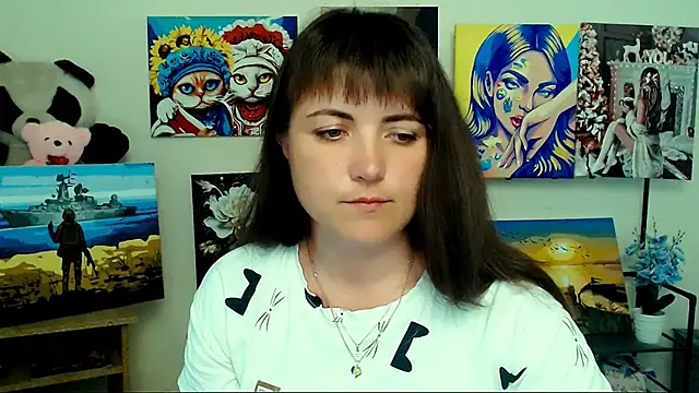 Snapshot of Darina_M_ chatting on June 18, 9:14 am Darina M online show from June 18, 9:14 am