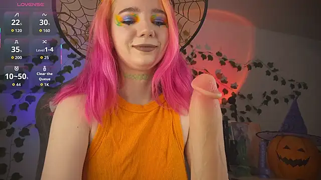 Snapshot of mariel_a_gold chatting on October 27, 5:33 am mariel a gold online show from October 27, 5:33 am