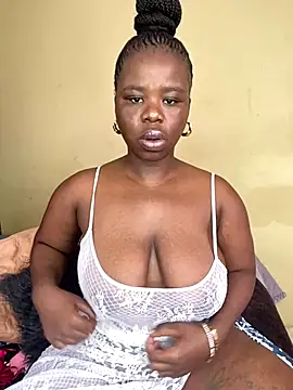 Snapshot of DarkBerry87 chatting on October 18, 10:38 am DarkBerry87 online show from October 18, 10:38 am