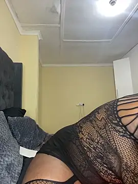 DarkBerry87 online show from June 9, 10:21 pm