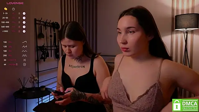 Snapshot of domDani_subMay chatting on February 22, 12:40 pm domDani subMay online show from February 22, 12:40 pm