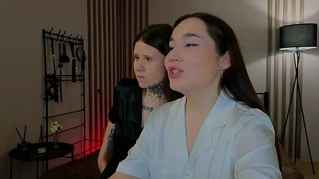 Snapshot of domDani_subMay chatting on March 21, 12:39 pm domDani subMay online show from March 21, 12:39 pm