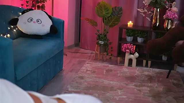 TheAyana online show from March 21, 5:56 pm