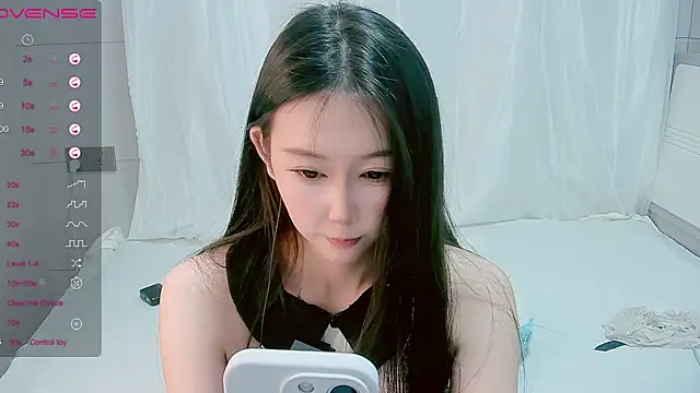 MM cola online show from September 18, 6:10 pm