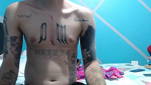 Nanna and Balder online show from October 26, 3:12 am