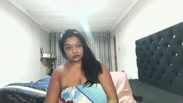 Indianmayaxoxo online show from June 12, 4:33 am