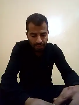 Snapshot of Bisex_activ19 chatting on December 3, 9:01 pm Bisex activ19 online show from December 3, 9:01 pm