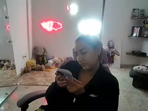 mandy berrys online show from June 8, 5:46 pm