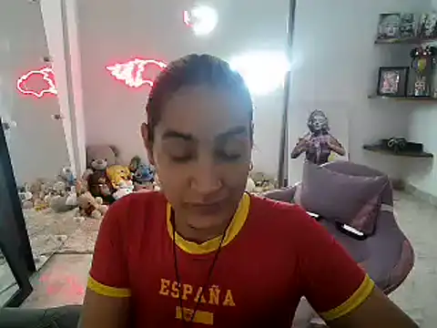 mandy berrys online show from July 10, 10:45 pm