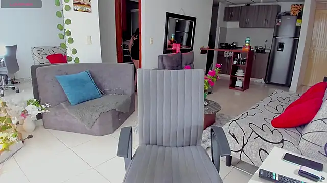 DevonShaw  online show from February 10, 9:47 pm